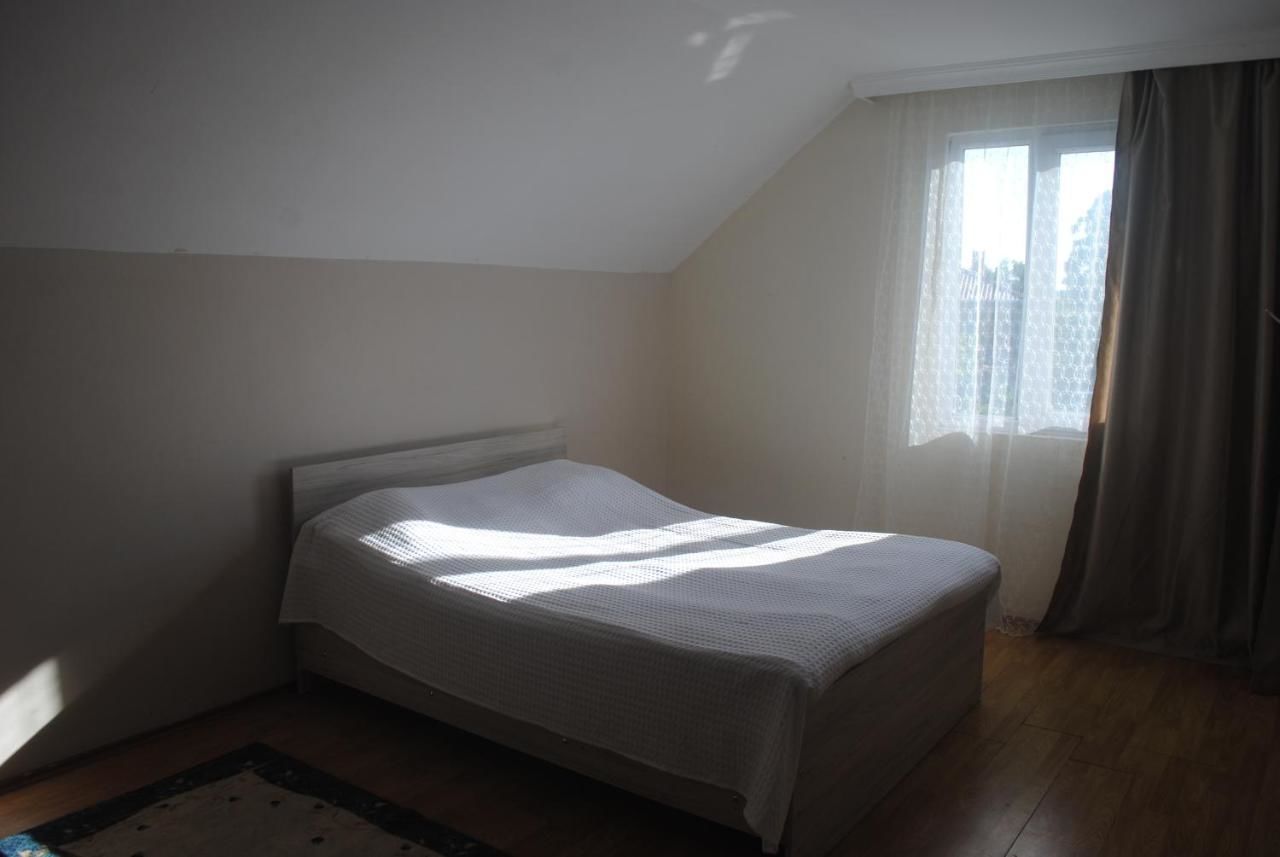 Гостевой дом семейный отель Батуми