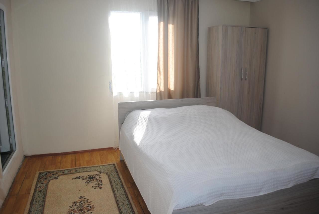 Гостевой дом семейный отель Батуми-35