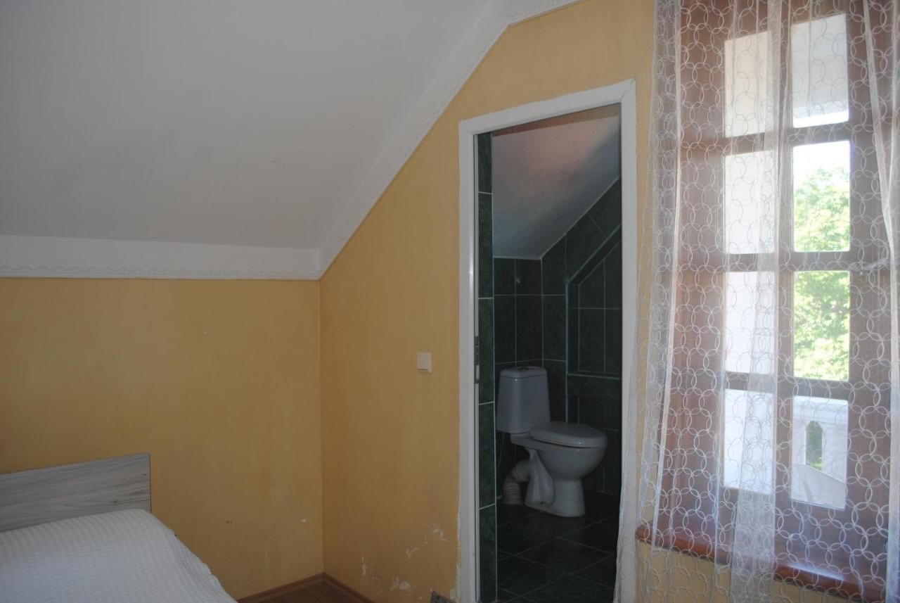 Гостевой дом семейный отель Батуми