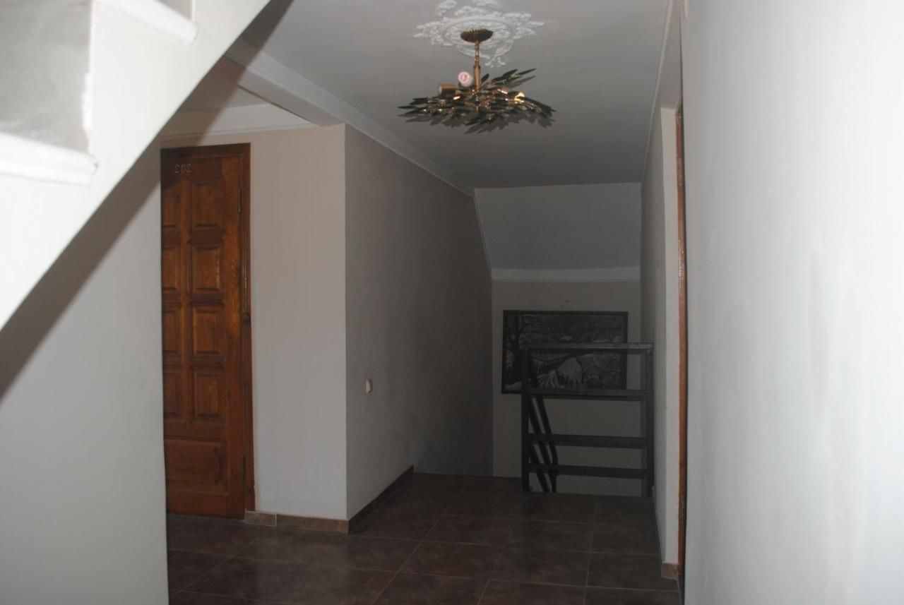 Гостевой дом семейный отель Батуми