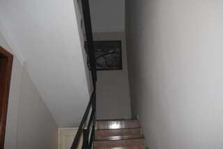 Гостевой дом семейный отель Батуми-4