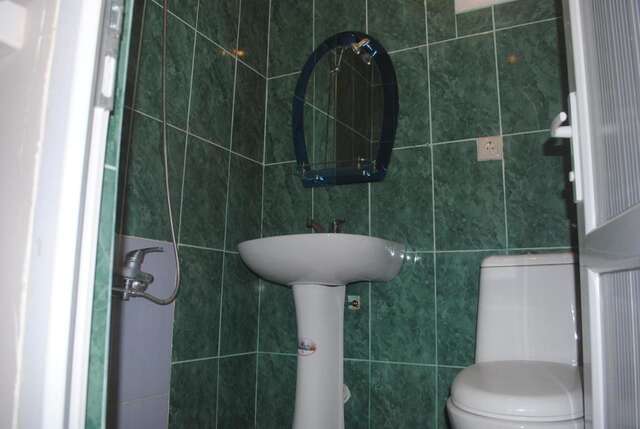 Гостевой дом семейный отель Батуми-42